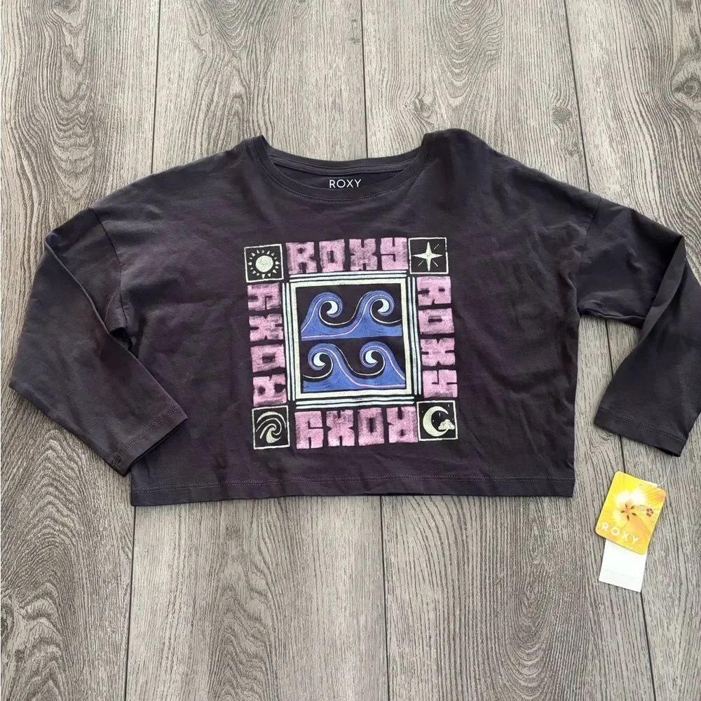 Roxy Black and Pink Graphic Crop Top
